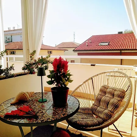 Nocleg ze śniadaniem L'attico 4*