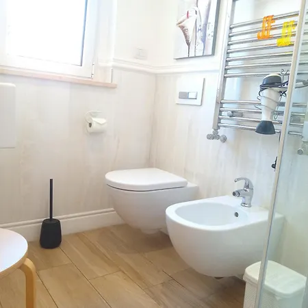 Bed & Breakfast L'attico 4*