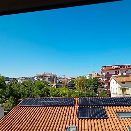 L'attico Alojamento de Acomodação e Pequeno-almoço 4*
